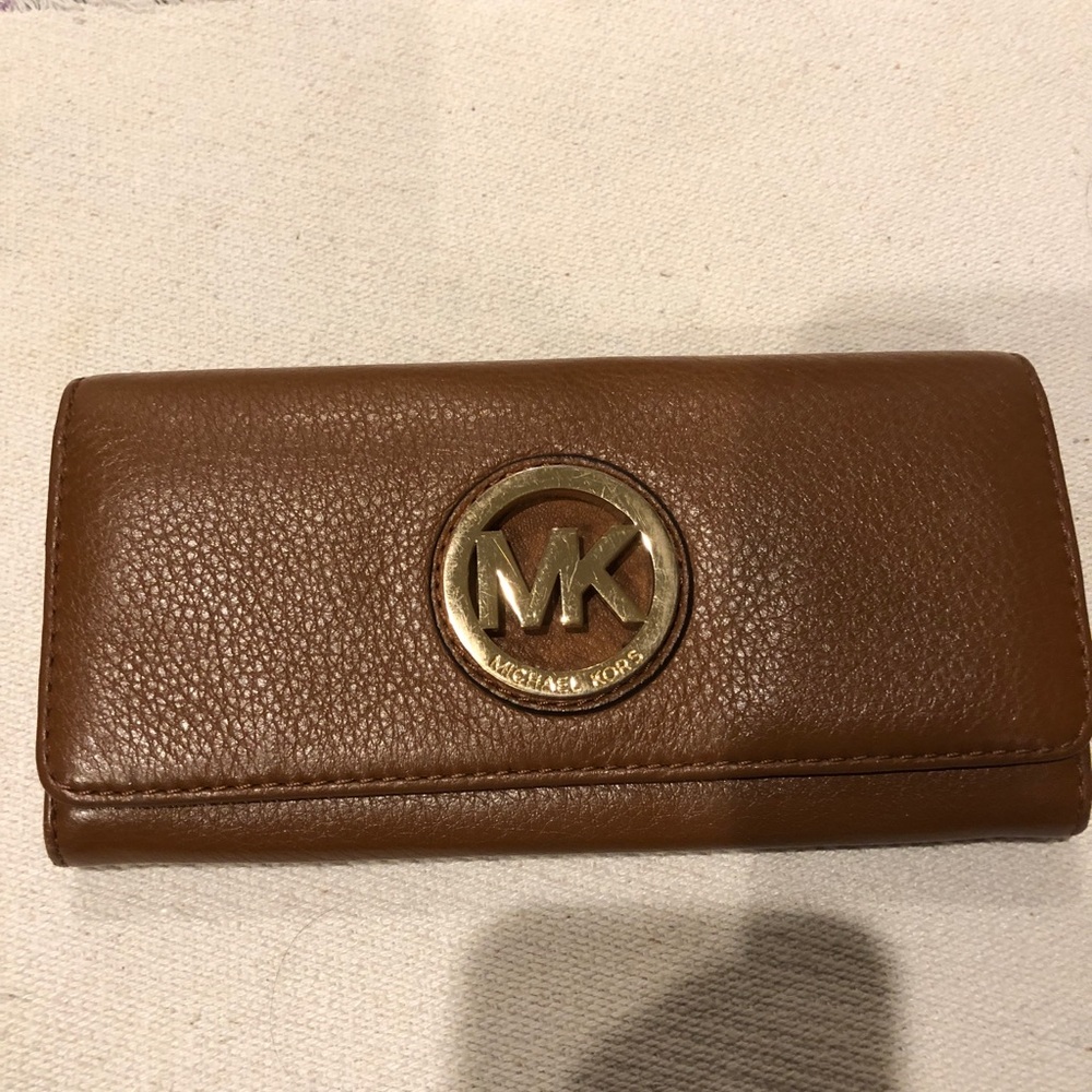 🛑SOLD. Authentic soft leather Michael Kors wallet